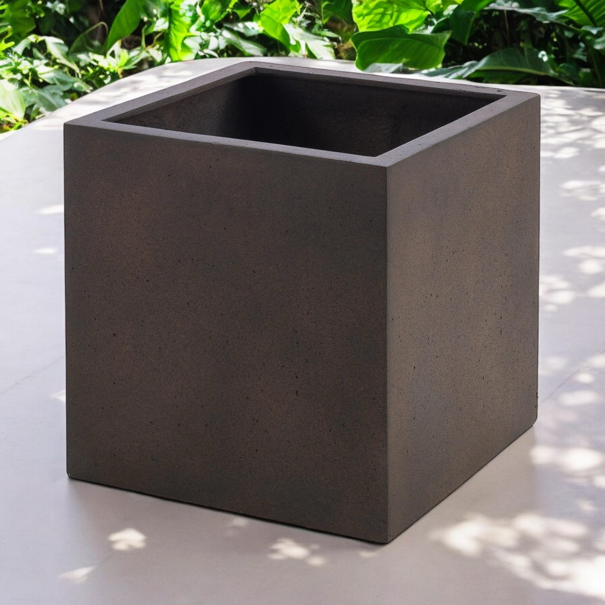 Pot Grigio Cube Rusty Iron – Stoere plantenbak voor jouw buitenruimte